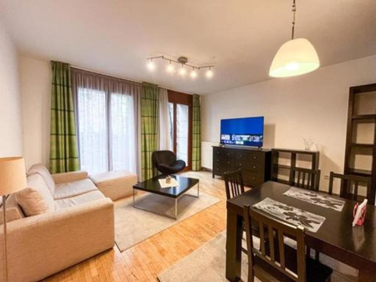 Artemisia Luxury Terrace Apartment *